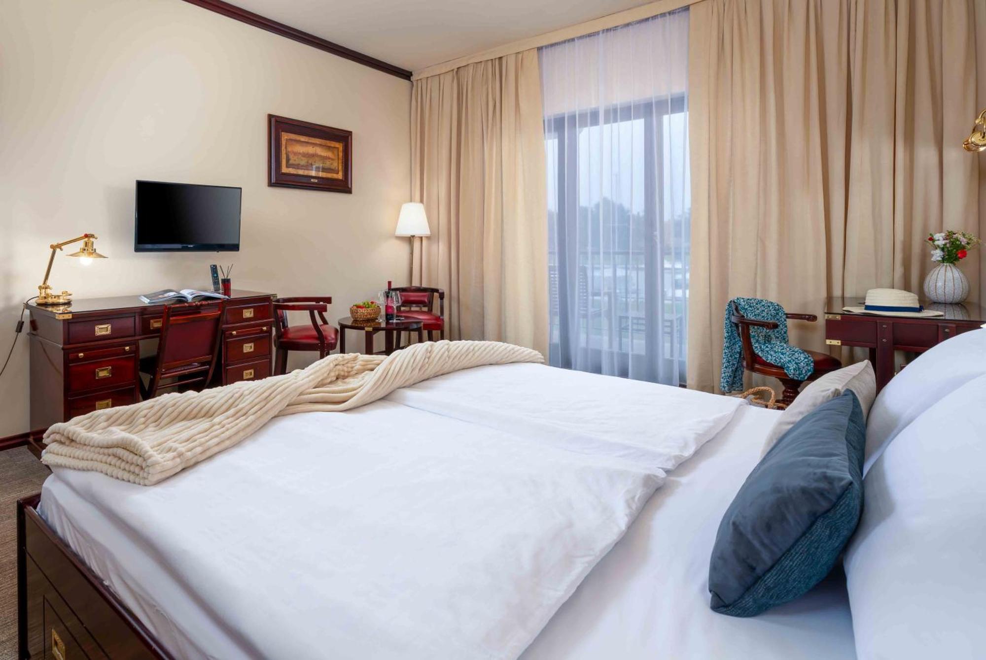Boutique Hotel Nautica - Spa & Wellness, Free Parking, Pet Friendly Novigrad  Bilik gambar
